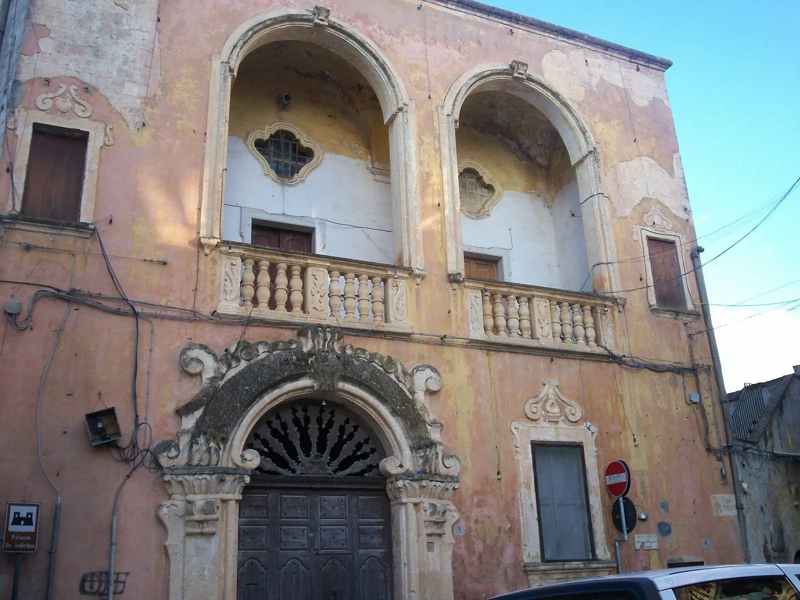 Palazzo De Iudicibus nel centro storico di Casarano